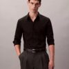 Πουκάμισο με κουμπιά από Cotton Stretch ποπλίν με στενή γραμμή Πουκάμισο με κουμπιά από Cotton Stretch ποπλίν με στενή γραμμή