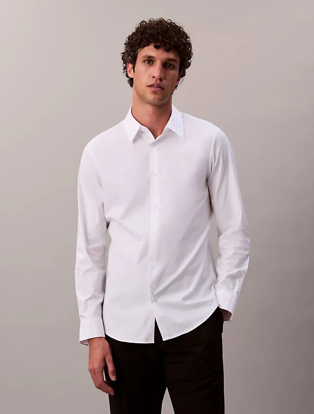 Πουκάμισο με κουμπιά από Cotton Stretch ποπλίν με στενή γραμμή Πουκάμισο με κουμπιά από Cotton Stretch ποπλίν με στενή γραμμή