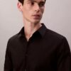 Πουκάμισο με κουμπιά από Cotton Stretch ποπλίν με στενή γραμμή Πουκάμισο με κουμπιά από Cotton Stretch ποπλίν με στενή γραμμή