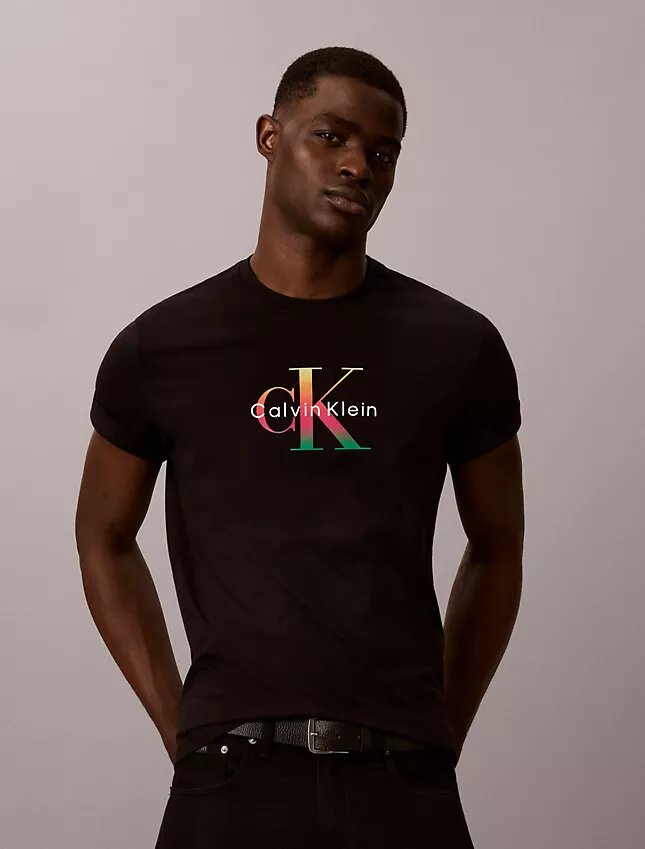Pride Monologo Classic Tee Pride Monologo Classic Tee