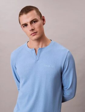Πυτζάμα Henley με πλέξη βάφλας