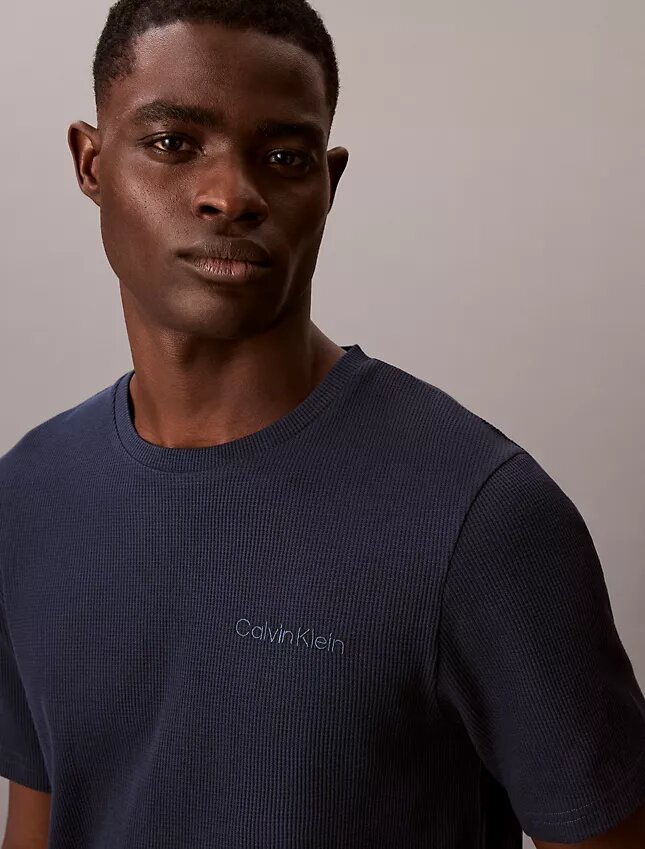 Πυτζάμα T-shirt με πλέξη βάφλας Πυτζάμα T-shirt με πλέξη βάφλας