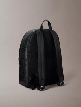 Σακίδιο πλάτης με λογότυπο σε όλη την επιφάνεια