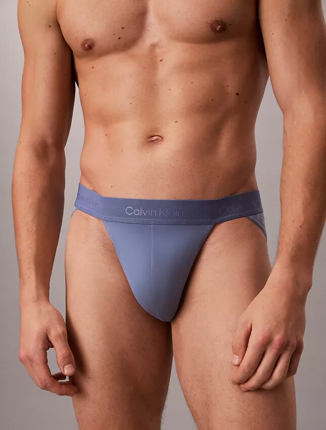 Σλιπ αθλητικό από Microfiber και δαντέλα Σλιπ αθλητικό από Microfiber και δαντέλα