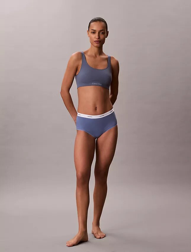 Σλιπ υψηλής μέσης από Cotton Stretch βαμβάκι Σλιπ υψηλής μέσης από Cotton Stretch βαμβάκι