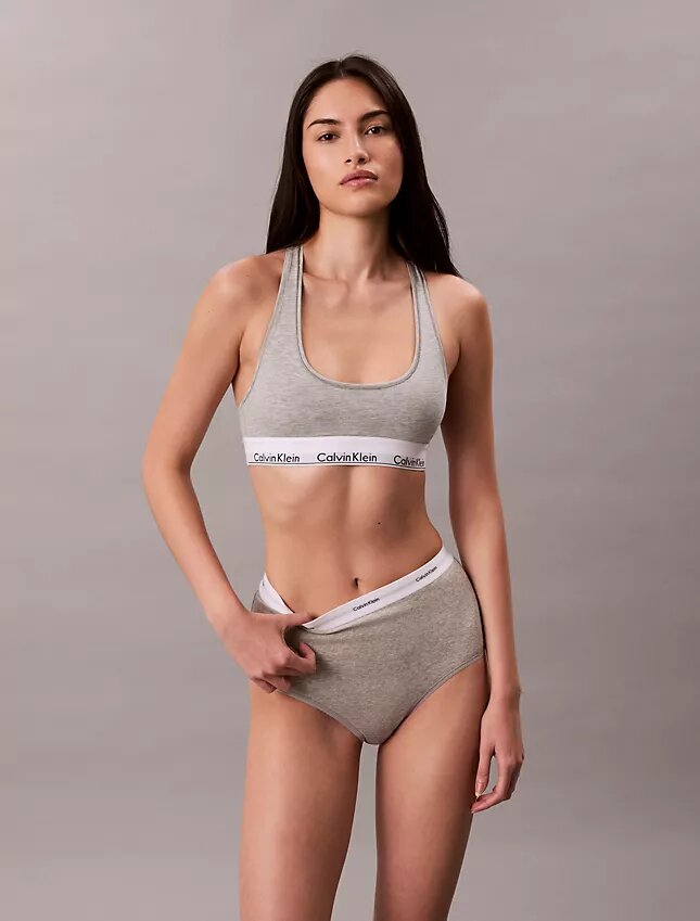 Σλιπ υψηλής μέσης από Cotton Stretch βαμβάκι Σλιπ υψηλής μέσης από Cotton Stretch βαμβάκι