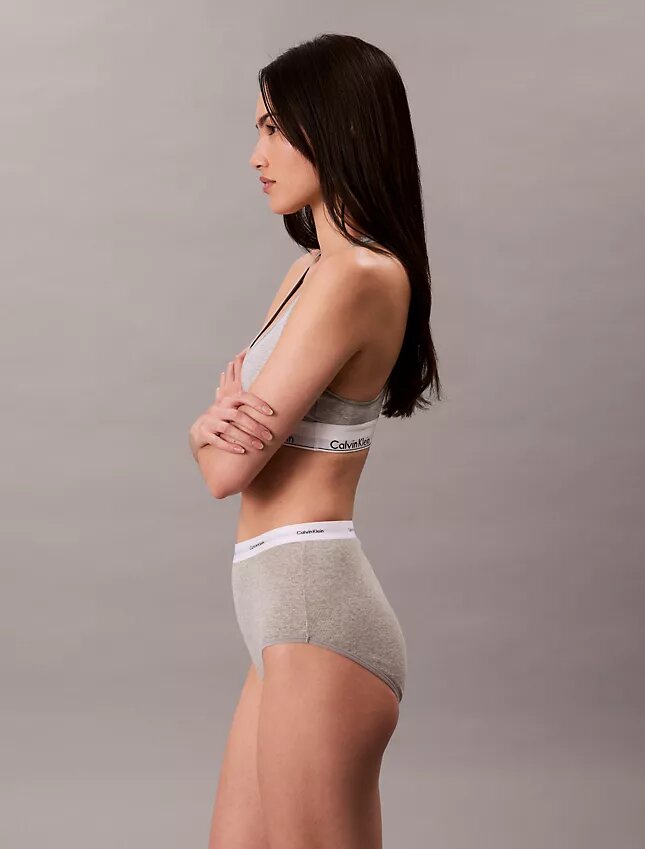 Σλιπ υψηλής μέσης από Cotton Stretch βαμβάκι Σλιπ υψηλής μέσης από Cotton Stretch βαμβάκι
