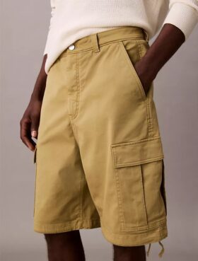 Σορτς καμπαρντίνα από ελαστικό Cotton Stretch ύφασμα