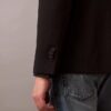 Στενό μπλέιζερ από γαμπαρντίνη Στενό μπλέιζερ από γαμπαρντίνη