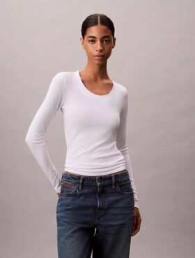 Στενό T-shirt από Modal