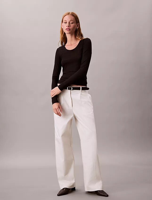 Στενό T-shirt από Modal Στενό T-shirt από Modal