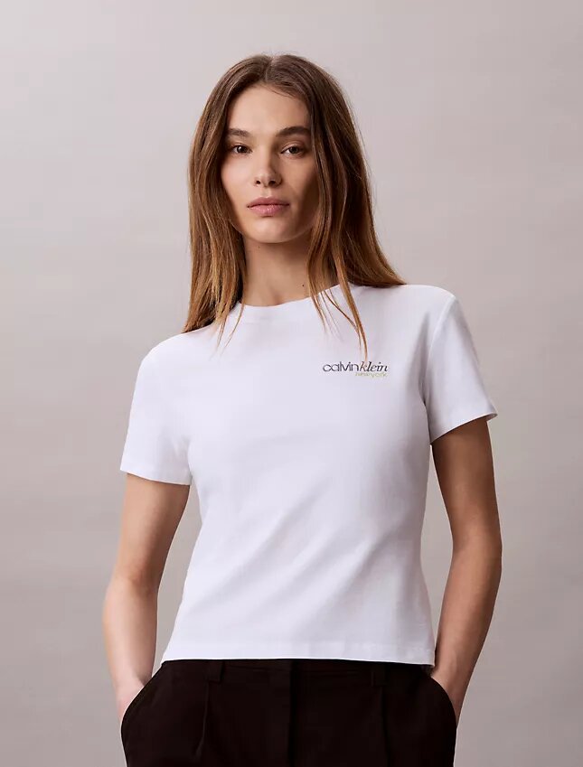 Στενό T-shirt με γραφικό λογότυπο Στενό T-shirt με γραφικό λογότυπο