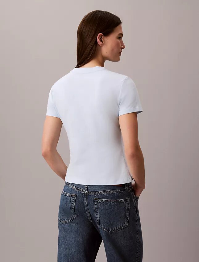 Στενό T-shirt με γραφικό λογότυπο Στενό T-shirt με γραφικό λογότυπο