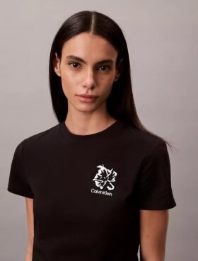 Στενό T-shirt με γραφικό λογότυπο λουλουδιού