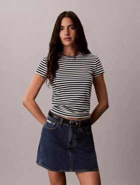Στενό T-shirt με λογότυπο και ραβδώσεις
