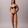 Στρινγκ Thong με βουτηγμένο λογότυπο Στρινγκ Thong με βουτηγμένο λογότυπο