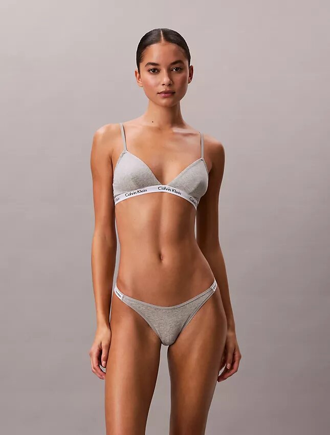 Στρινγκ Thong με βουτηγμένο λογότυπο Στρινγκ Thong με βουτηγμένο λογότυπο