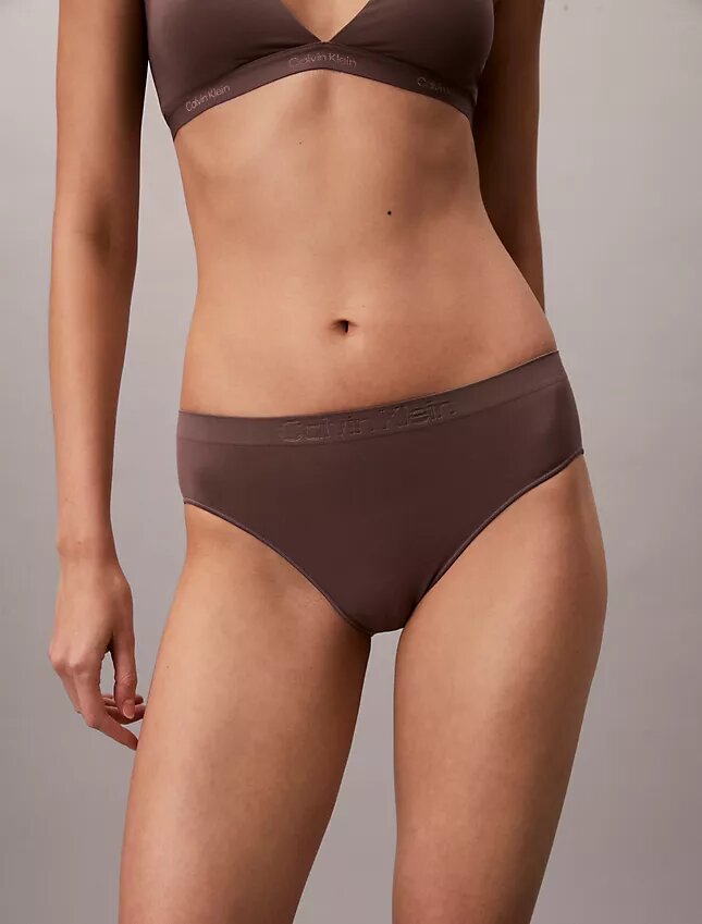 Συγκολλημένο ελαστικό Bikini Συγκολλημένο ελαστικό Bikini