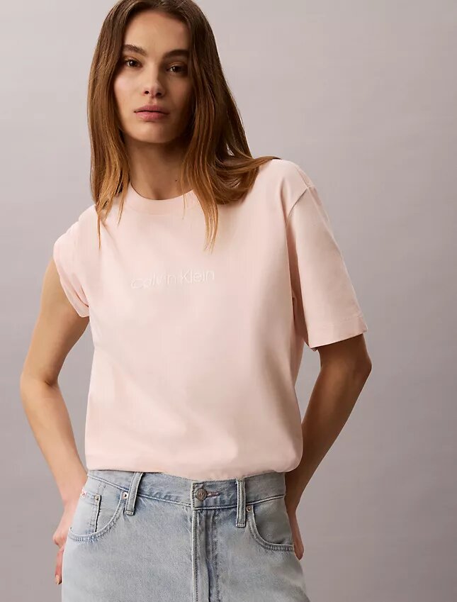 T-shirt με χαλαρή εφαρμογή και τυπικό λογότυπο T-shirt με χαλαρή εφαρμογή και τυπικό λογότυπο