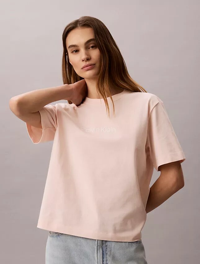 T-shirt με χαλαρή εφαρμογή και τυπικό λογότυπο T-shirt με χαλαρή εφαρμογή και τυπικό λογότυπο
