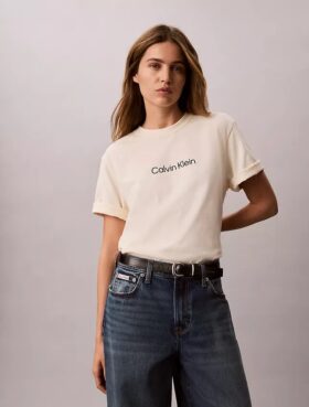 Τ-shirt με στρογγυλό λαιμό και τυπικό λογότυπο σε φαρδιά γραμμή