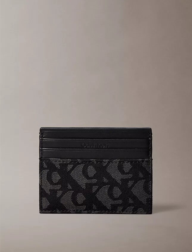 Θήκη καρτών με μοτίβο Monogram σε όλη την επιφάνεια Θήκη καρτών με μοτίβο Monogram σε όλη την επιφάνεια