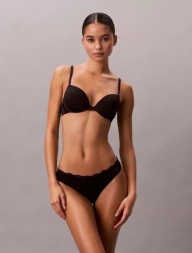 Thong από ελαστική Microfiber με δαντέλα, σε συσκευασία 3 τεμαχίων