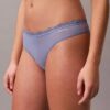Thong από ελαστική Microfiber με δαντέλα, σε συσκευασία 3 τεμαχίων