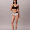Thong από ελαστική Microfiber με γραφικό Monogram Thong από ελαστική Microfiber με γραφικό Monogram