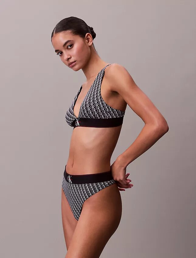 Thong από ελαστική Microfiber με γραφικό Monogram Thong από ελαστική Microfiber με γραφικό Monogram