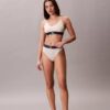 Thong από ελαστική Microfiber με γραφικό Monogram Thong από ελαστική Microfiber με γραφικό Monogram