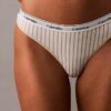 Thong με εμβληματικό λογότυπο Thong με εμβληματικό λογότυπο