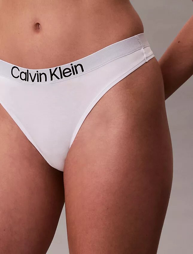 Thong με μέγιστη περιεκτικότητα σε βαμβάκι Thong με μέγιστη περιεκτικότητα σε βαμβάκι