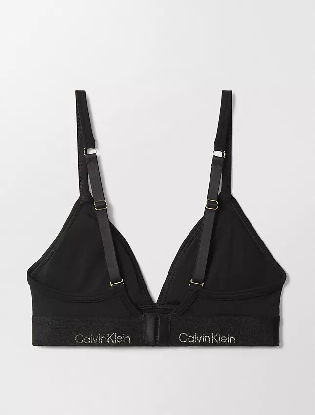 Τριγωνικό Bralette με ελαφριά επένδυση για το Σεληνιακό Νέο Έτος Τριγωνικό Bralette με ελαφριά επένδυση για το Σεληνιακό Νέο Έτος