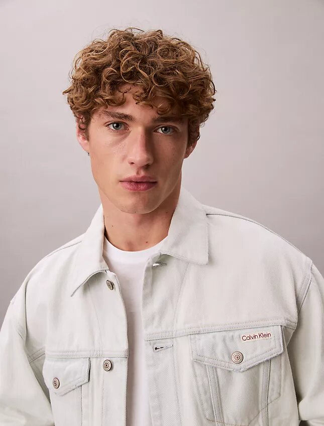 Trucker Jacket από τζιν της δεκαετίας του ’90 Trucker Jacket από τζιν της δεκαετίας του ’90