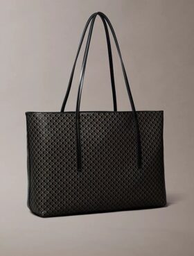Τσάντα Tote με λογότυπο σε όλη την επιφάνεια και θήκη