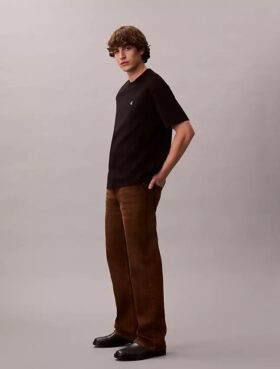 Τζιν με bootcut