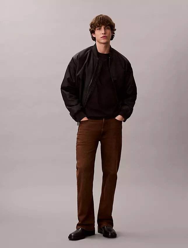 Τζιν με bootcut Τζιν με bootcut