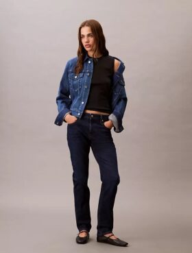 Τζιν με μεσαίο ύψος και στενή γραμμή