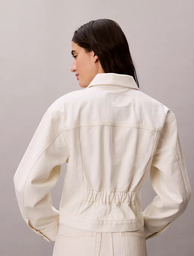 Τζιν Trucker Jacket με στενή γραμμή Τζιν Trucker Jacket με στενή γραμμή