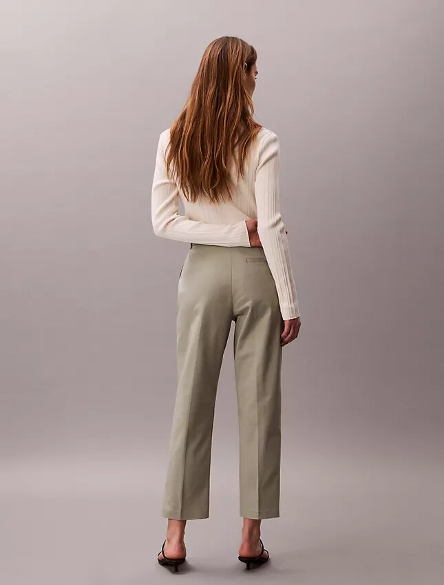 Βαμβακερό παντελόνι Cotton Stretch με ελαστική ύφανση και ίσια γραμμή Βαμβακερό παντελόνι Cotton Stretch με ελαστική ύφανση και ίσια γραμμή