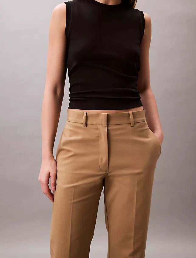 Βαμβακερό παντελόνι Cotton Stretch με ελαστική ύφανση και ίσια γραμμή Βαμβακερό παντελόνι Cotton Stretch με ελαστική ύφανση και ίσια γραμμή