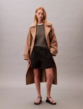 Βερμούδες από Cotton Stretch τβίλ με πιέτες